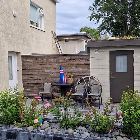 Helgimagri Apartment Akureyri Bagian luar foto