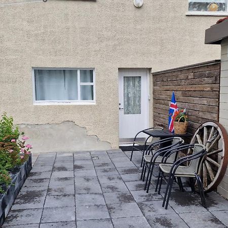 Helgimagri Apartment Akureyri Bagian luar foto